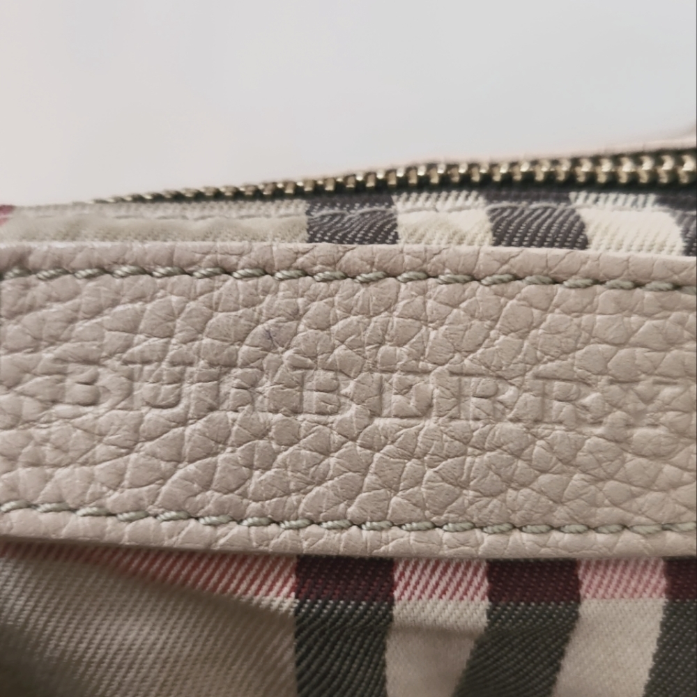 BURBERRY Cale Hobo Bag - Picture 9 of 14